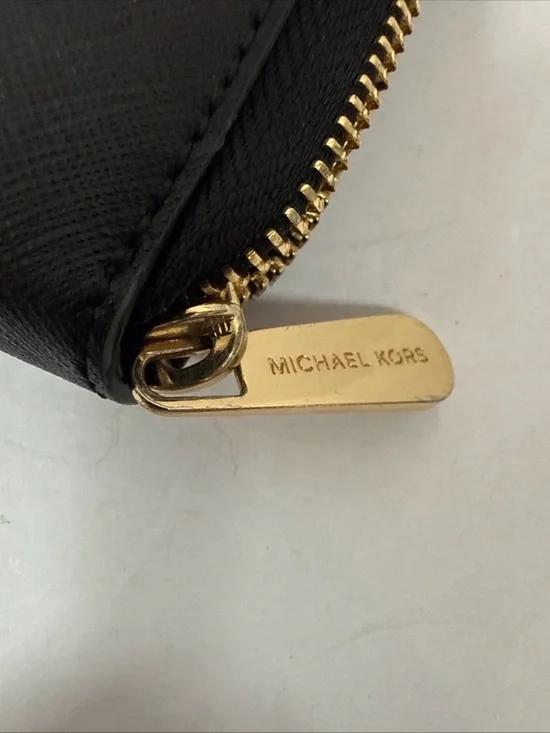 Michael Kors Jet Set Black Wristlet Wallet Zip Around Phone Holder Gold - Picture 6 of 8